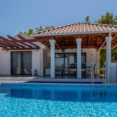 סופטאר Villa Dada מראה חיצוני תמונה