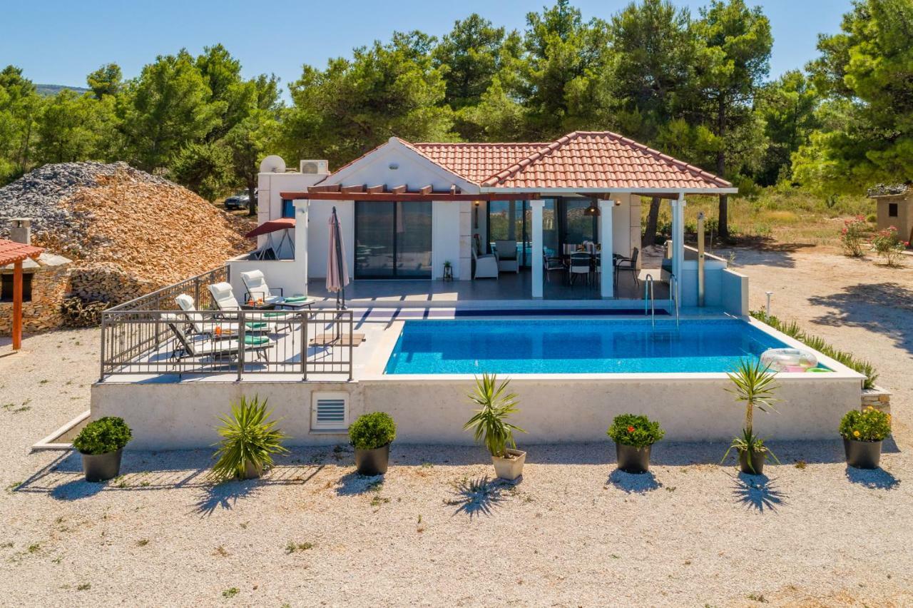 סופטאר Villa Dada מראה חיצוני תמונה